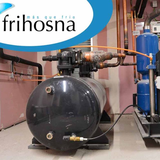Frihosna bomba industrial
