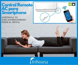 Frihosna mujer sonriendo en sofá